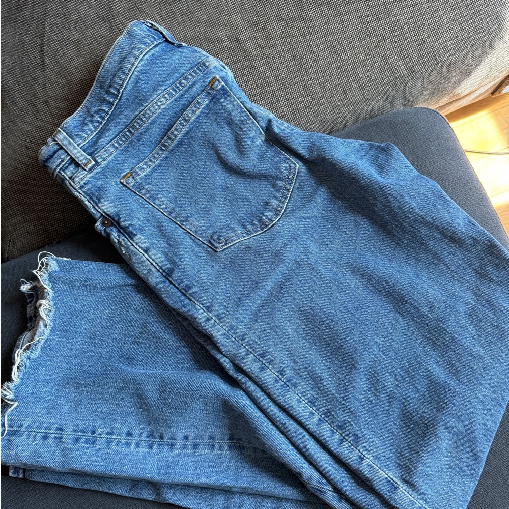Abercrombie High Rise 90’s Relaxed Jeans